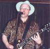 Webb croons and shows us how to make a REALLY uncomfortable chord.  (photo credit: Tom Renz)